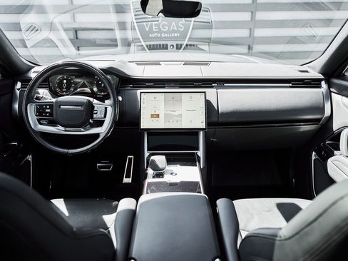 Used 2024 Land Rover Range Rover SE AWD/4WD image 44