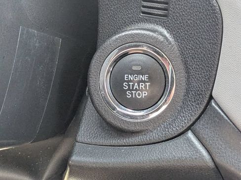 Used 2023 Subaru Outback Premium AWD/4WD image 28