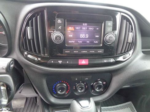 Used 2018 RAM ProMaster City Tradesman SLT FWD image 33