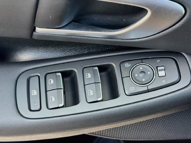 New 2026 Hyundai Sonata SEL FWD image 17