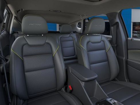 New 2026 Chevrolet Trax ACTIV w/ Sunroof Package FWD image 45