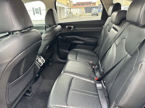 Certified 2024 Kia Sorento S image 15