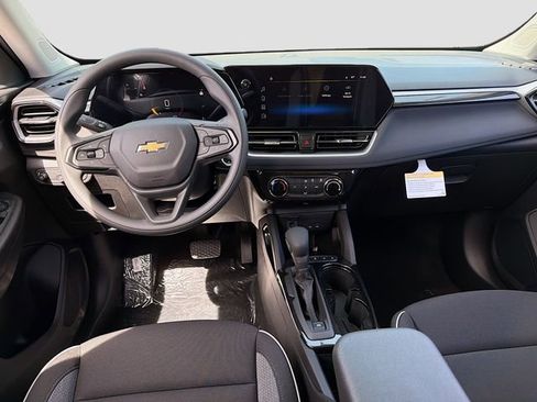 New 2026 Chevrolet TrailBlazer LT FWD image 22