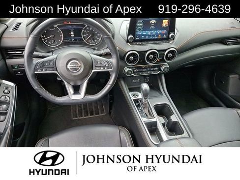 Used 2022 Nissan Sentra SR w/ SR Premium Package FWD image 32