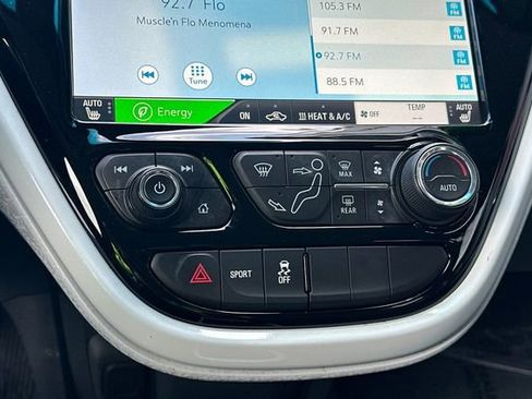 Used 2017 Chevrolet Bolt Premier w/ Driver Confidence II Package image 23