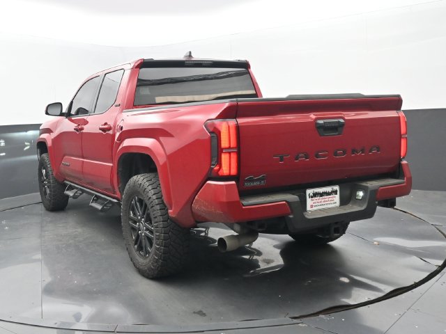 Used 2026 Toyota Tacoma SR5 AWD/4WD image 3