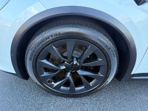 Used 2023 Tesla Model X image 36