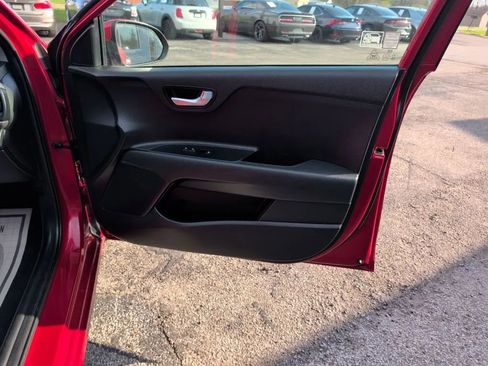 Used 2018 Kia Rio S FWD image 16