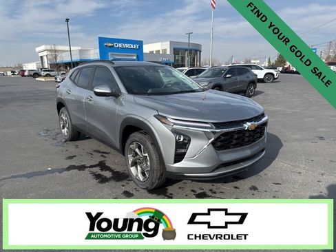 New 2026 Chevrolet Trax LT w/ Driver Confidence Package image 1