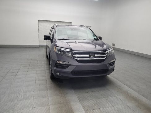 Used 2016 Honda Pilot Touring image 13