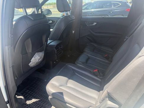 Used 2018 Audi Q7 3.0T Premium Plus AWD/4WD image 11
