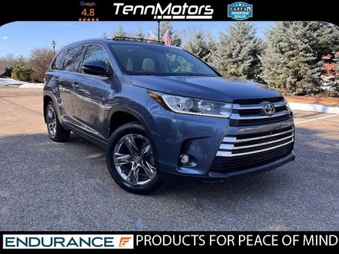Used 2019 Toyota Highlander Limited Platinum image 3