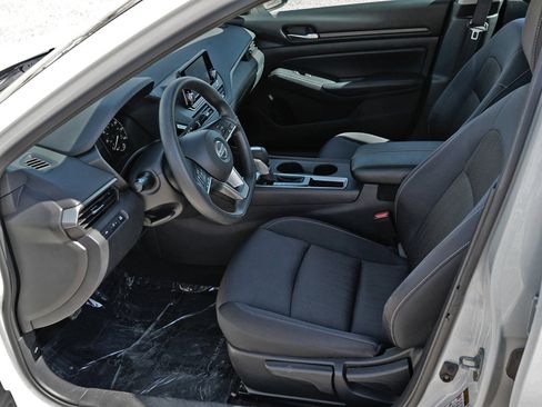 Used 2021 Nissan Altima 2.5 S image 23