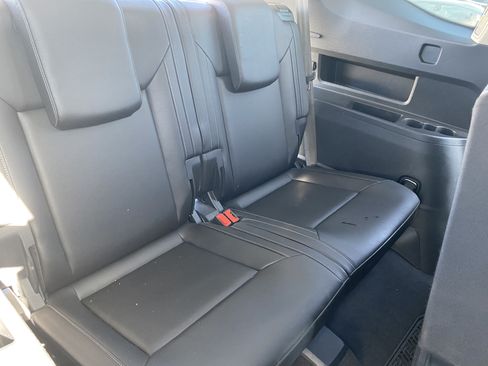 Used 2019 Volkswagen Atlas SE w/ Towing Package AWD/4WD image 20