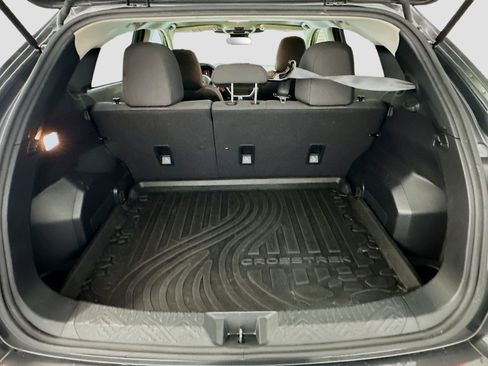 Used 2024 Subaru Crosstrek 2.0i Premium image 30