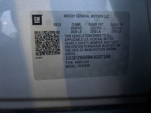 Used 2019 Chevrolet Bolt Premier w/ Infotainment Package image 29