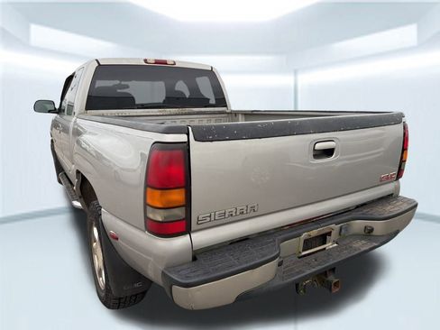 Used 2004 GMC Sierra 1500 Denali image 7