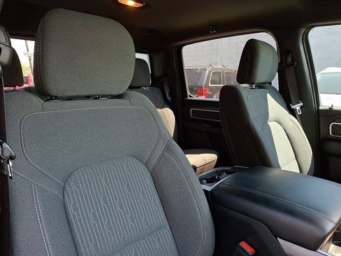Used 2023 RAM 1500 Big Horn AWD/4WD image 11