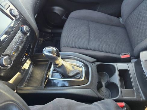 Used 2020 Nissan Rogue Sport S w/ Appearance Package image 25