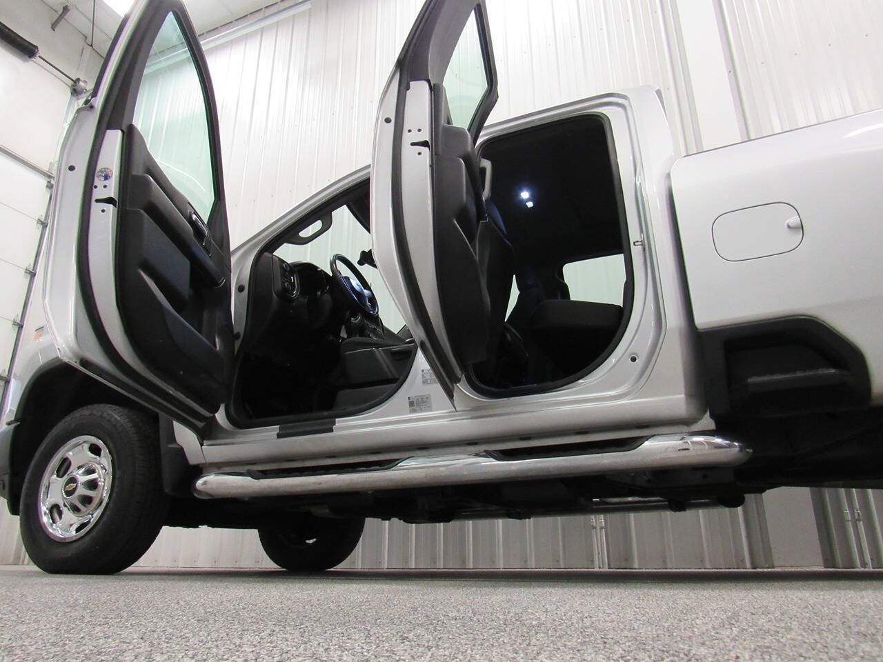 Used 2020 Chevrolet Silverado 2500 W/T w/ WT Fleet Convenience Package AWD/4WD image 17