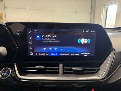 Certified 2024 Chevrolet Trax RS w/ Driver Confidence Package image 15