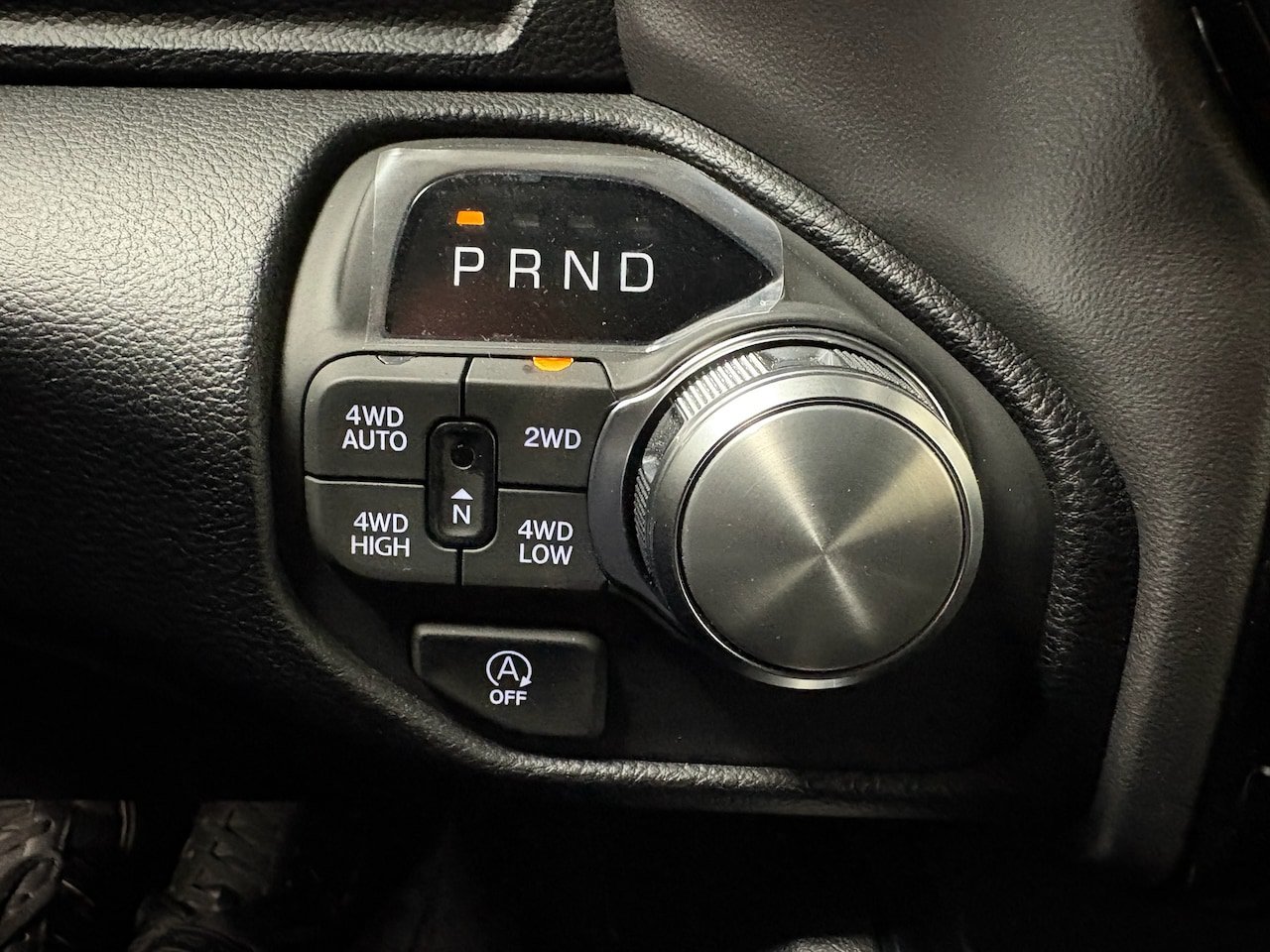 Used 2026 RAM 1500 Laramie AWD/4WD image 18