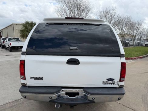 Used 2002 Ford F250 Lariat image 16