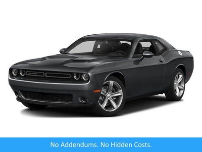 Used 2016 Dodge Challenger SXT