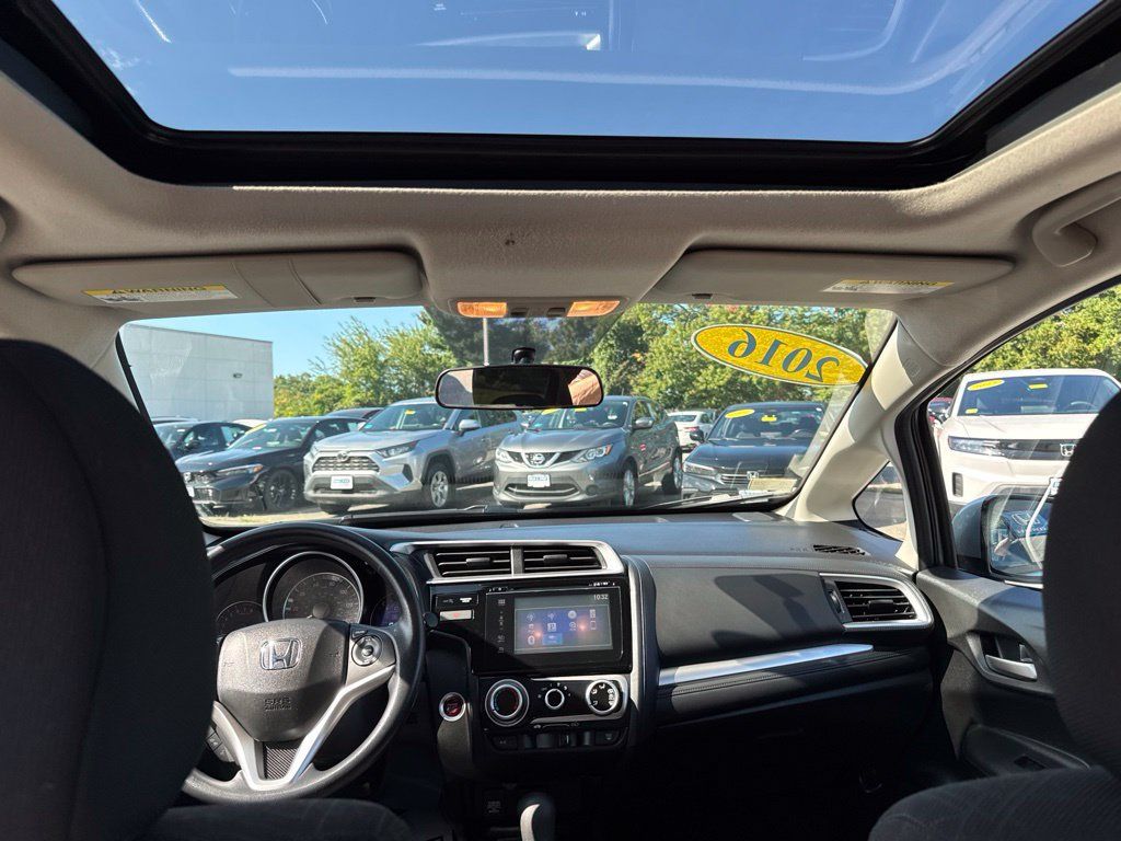 Used 2016 Honda Fit EX image 34