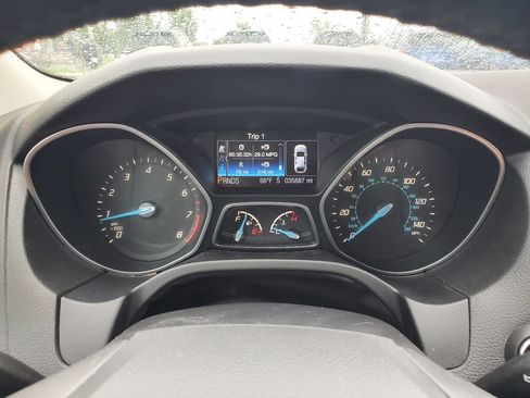 Used 2013 Ford Focus Titanium FWD image 13