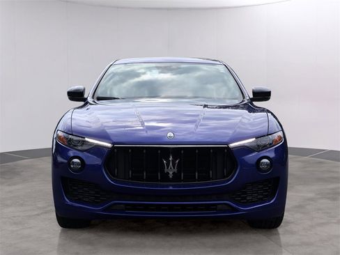 Used 2024 Maserati Levante GT Ultima image 2