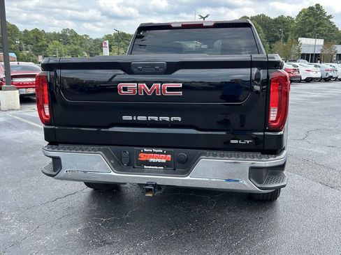 Used 2025 GMC Sierra 1500 SLT AWD/4WD image 4
