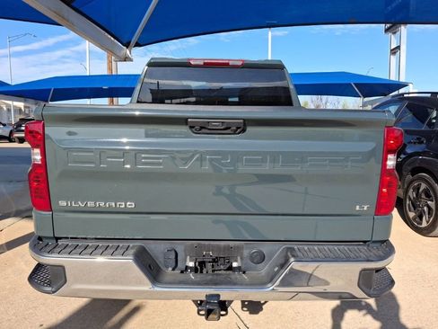 Used 2025 Chevrolet Silverado 1500 LT AWD/4WD image 21