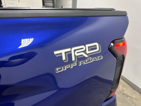 Used 2024 Toyota Tacoma TRD Off-Road image 30