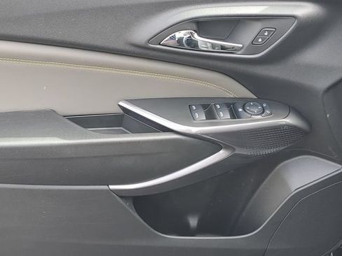 Certified 2025 Chevrolet Trax ACTIV w/ Driver Confidence Package FWD image 14