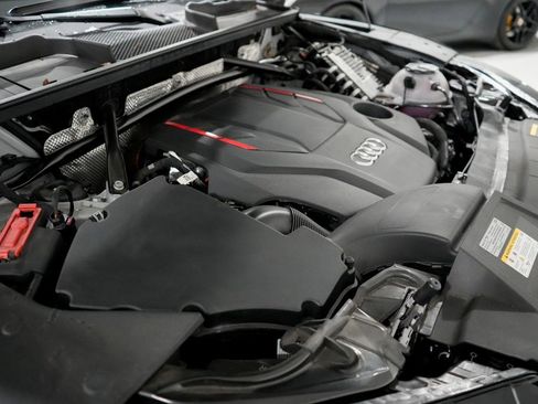 Used 2025 Audi SQ5 Premium Plus w/ Premium Plus Package image 41