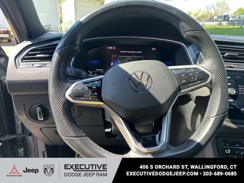 Used 2023 Volkswagen Tiguan SE R-Line AWD/4WD image 11