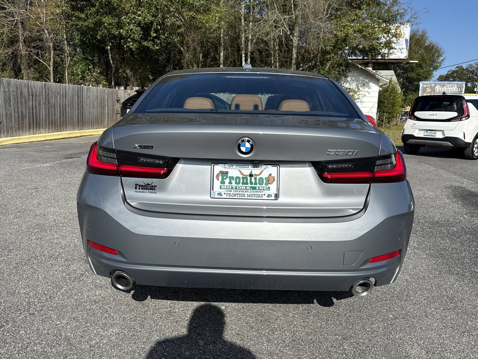Used 2025 BMW 330i xDrive Sedan AWD/4WD image 4