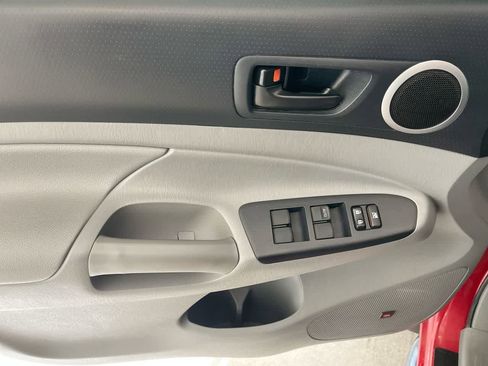 Used 2013 Toyota Tacoma 4x4 Double Cab w/ TRD Sport Pkg image 13