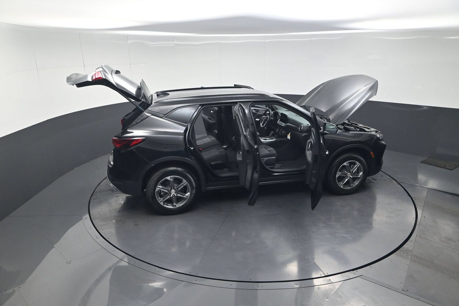 New 2026 Chevrolet Blazer LT w/ Convenience Package AWD/4WD image 14