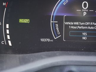 Used 2025 Toyota Camry LE w/ Convenience Package FWD video 3