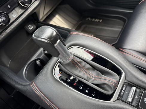 Certified 2024 Honda HR-V Sport image 29
