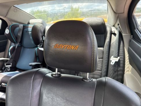 Used 2006 Dodge Charger R/T RWD image 5