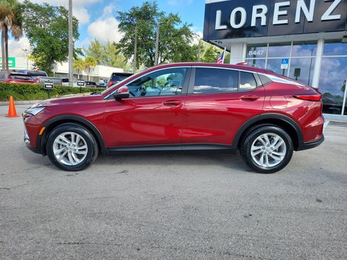 Used 2024 Buick Envista Preferred w/ Convenience II Package image 8