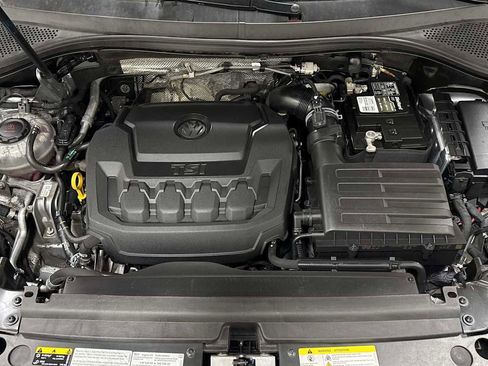 Used 2021 Volkswagen Tiguan SEL image 31