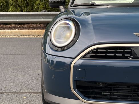 New 2026 MINI Cooper S FWD image 17