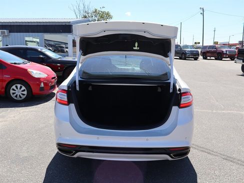 Used 2016 Ford Fusion Titanium FWD image 16