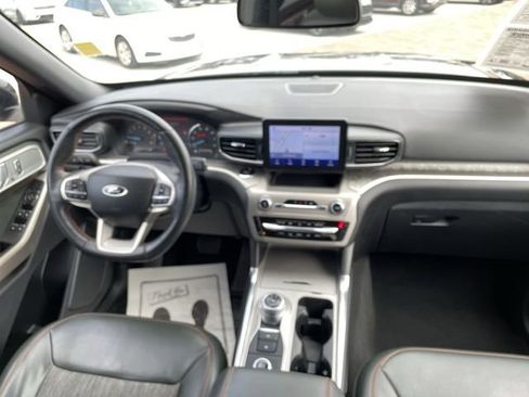 Used 2022 Ford Explorer Timberline w/ Timberline Technology Package AWD/4WD image 23