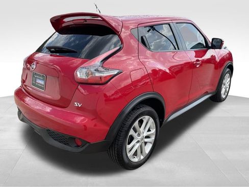Used 2016 Nissan Juke SV w/ Technology Package FWD image 5
