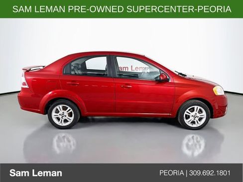 Used 2011 Chevrolet Aveo LT image 8